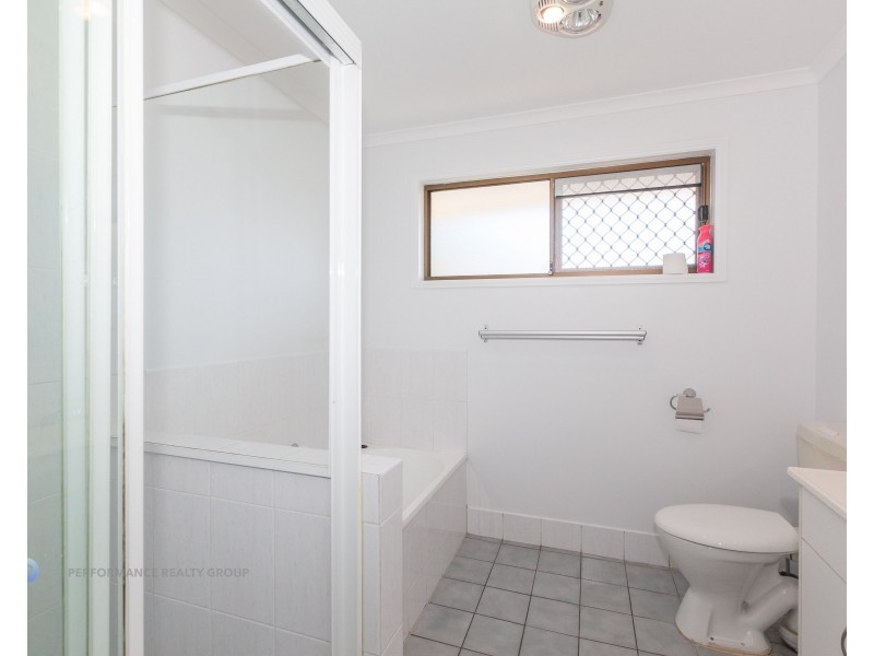 5 Musical Court, Oxenford QLD 4210