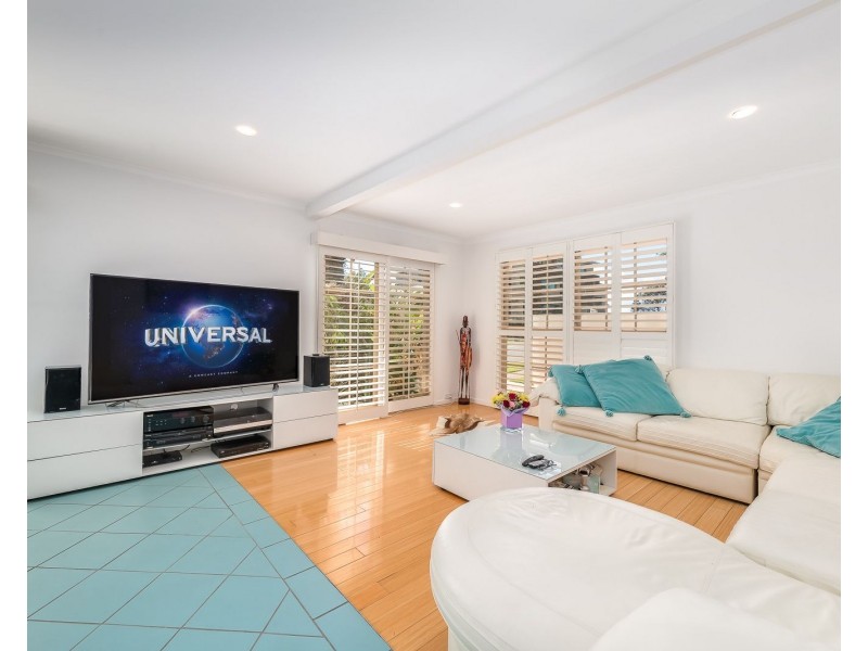 1/6 Francis Street, Mermaid Beach QLD 4218
