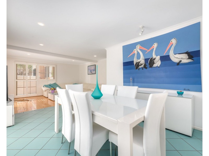 1/6 Francis Street, Mermaid Beach QLD 4218