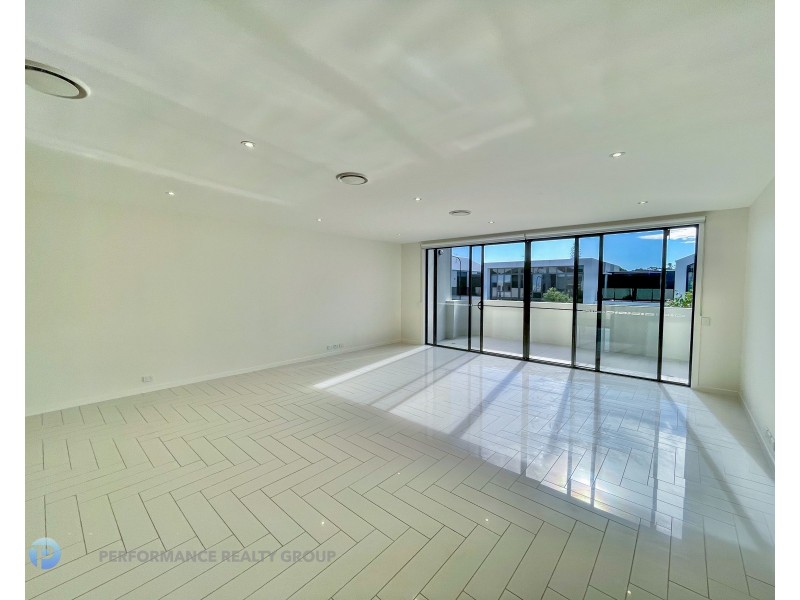 2/37 Magnoli Circuit, Palm Beach QLD 4221