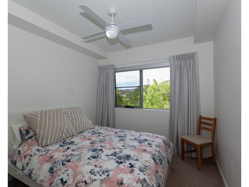 2105/31 Bourton Road, Merrimac QLD 4226