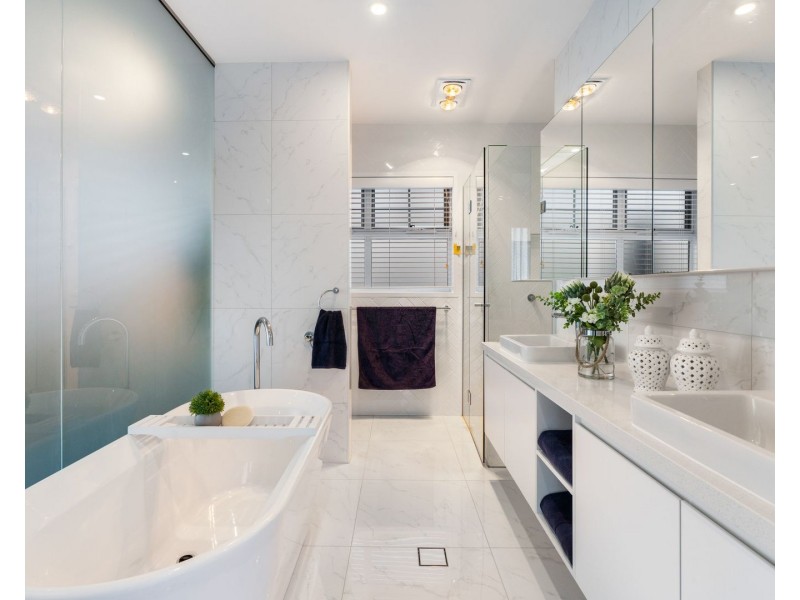 14 Sovereign Lane, Coomera QLD 4209