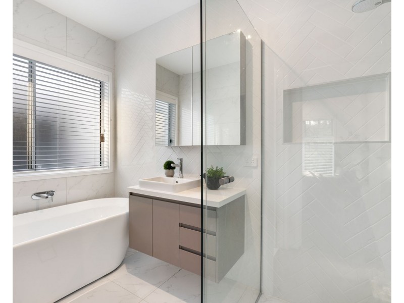 14 Sovereign Lane, Coomera QLD 4209