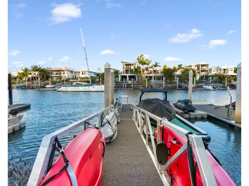 14 Sovereign Lane, Coomera QLD 4209