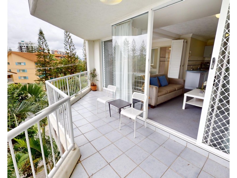 10/13 Anne Avenue, Broadbeach QLD 4218