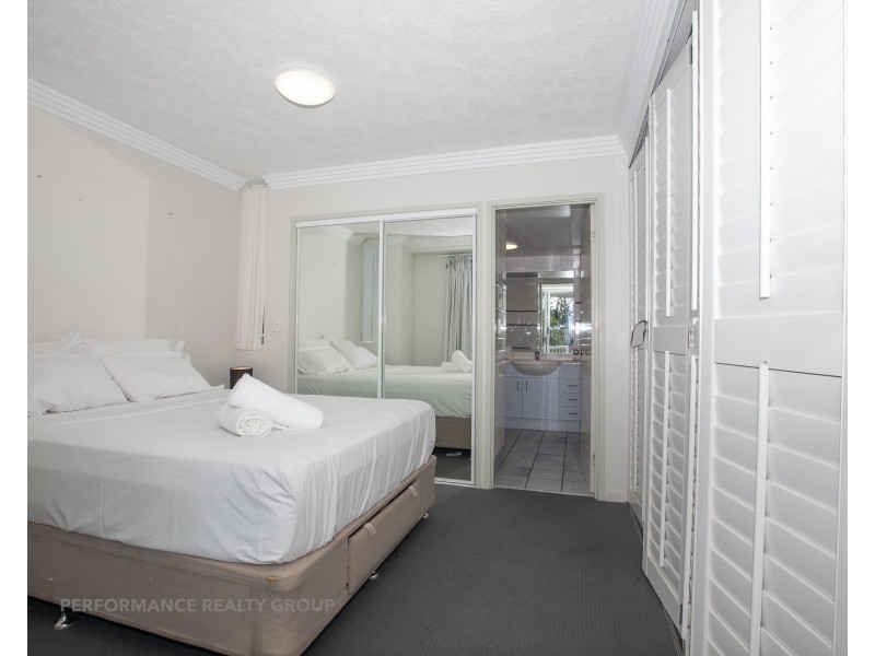 10/13 Anne Avenue, Broadbeach QLD 4218