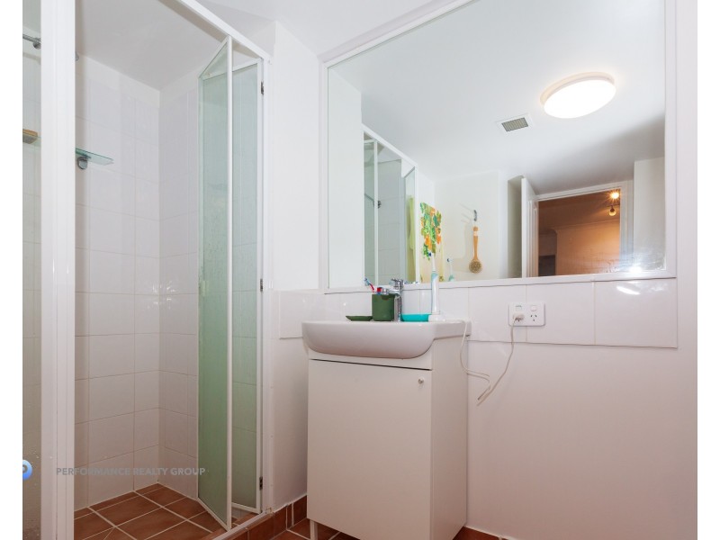 5/20-26 Anne Avenue, Broadbeach QLD 4218