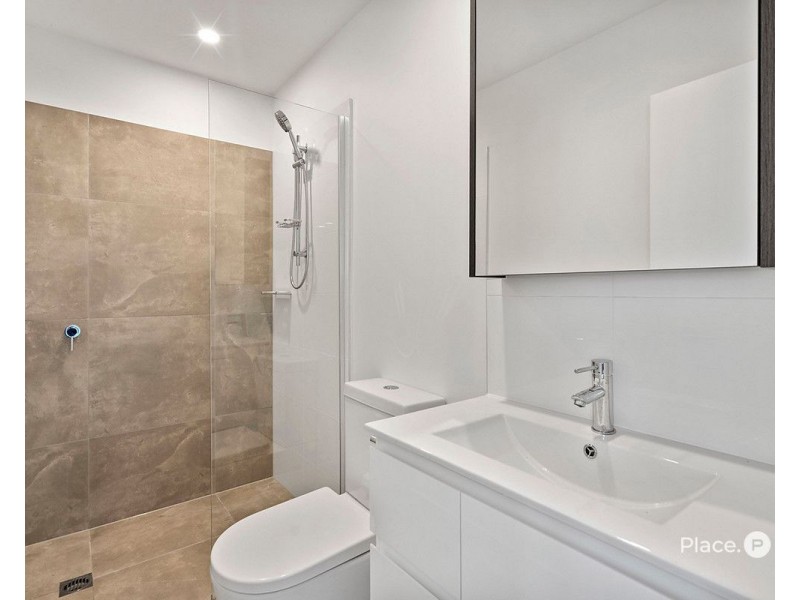 201/10 Mermaid Street, Chermside QLD 4032