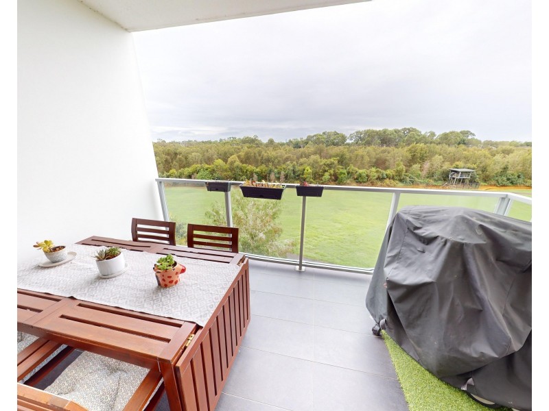 5204/31 Bourton Road, Merrimac QLD 4226