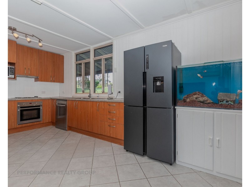296 Boomerang Road, Tamborine QLD 4270