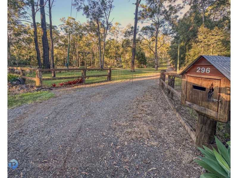 296 Boomerang Road, Tamborine QLD 4270