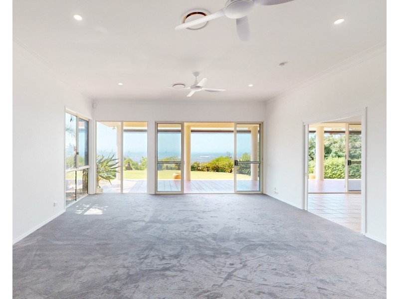 148 Tallai Road, Tallai QLD 4213