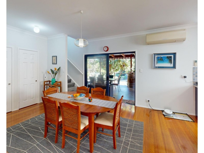 25 Drevesen Avenue, Cleveland QLD 4163