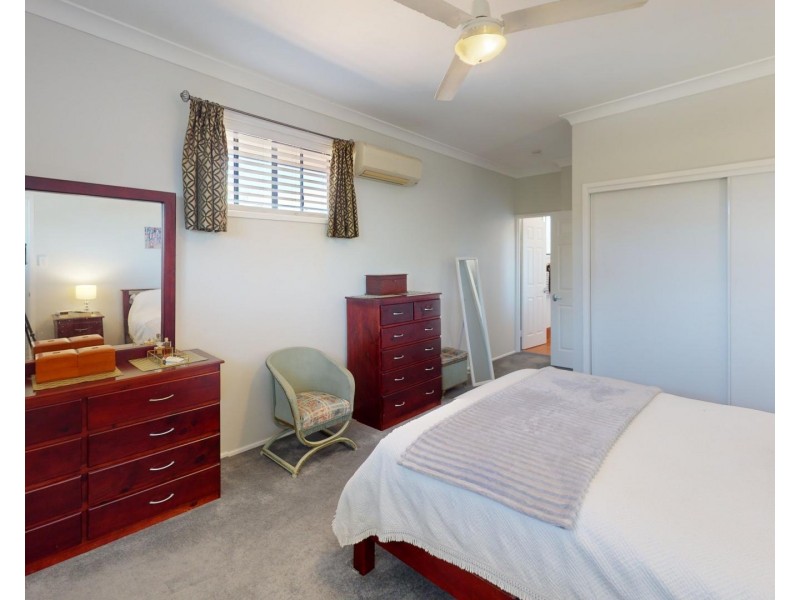 25 Drevesen Avenue, Cleveland QLD 4163