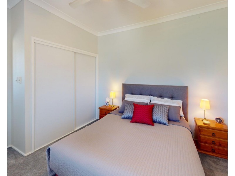 25 Drevesen Avenue, Cleveland QLD 4163