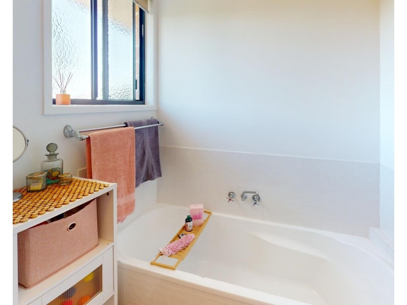 25 Drevesen Avenue, Cleveland QLD 4163