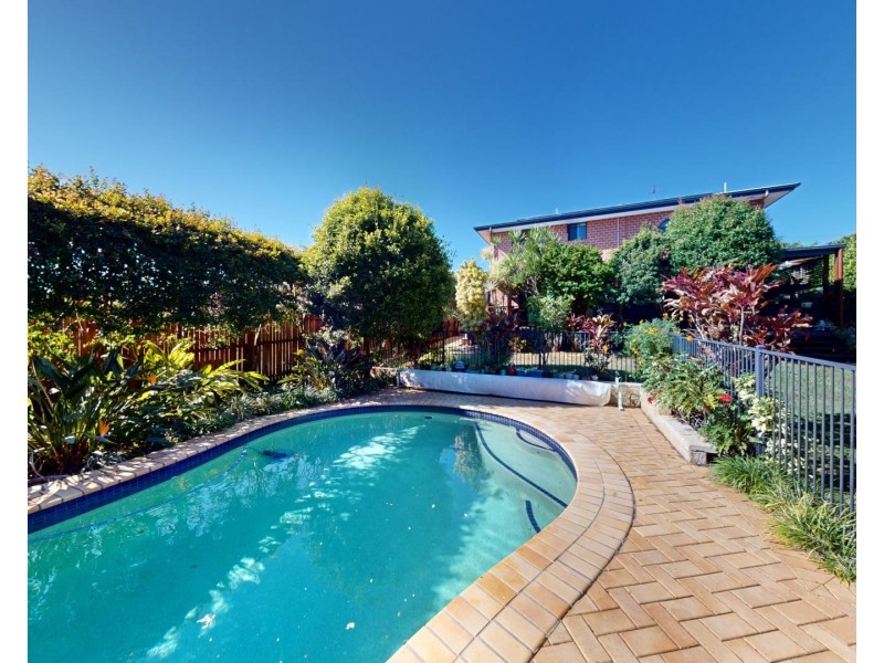 25 Drevesen Avenue, Cleveland QLD 4163