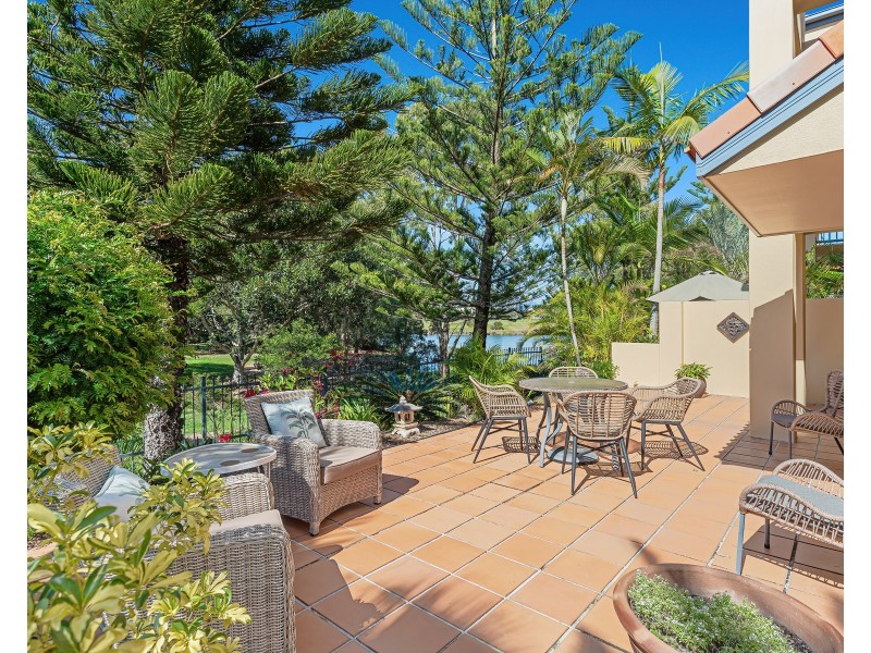 8/206 Cheltenham Drive, Robina QLD 4226