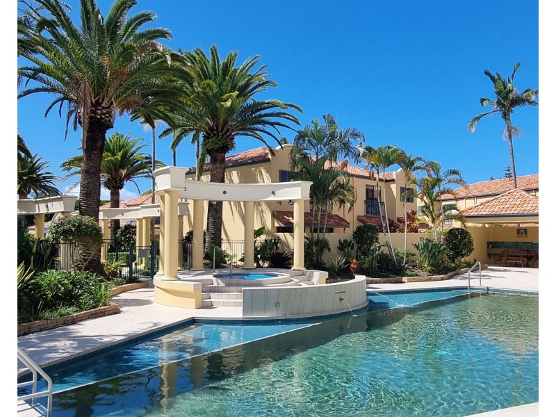 8/206 Cheltenham Drive, Robina QLD 4226