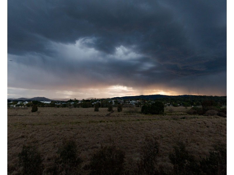 3102/31 Bourton Road, Merrimac QLD 4226