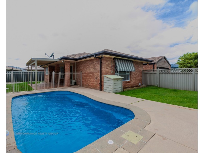 70 Ron Penhaligon Way, Robina QLD 4226