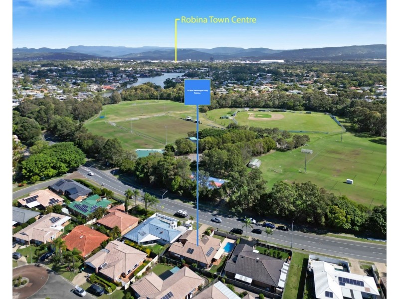 70 Ron Penhaligon Way, Robina QLD 4226