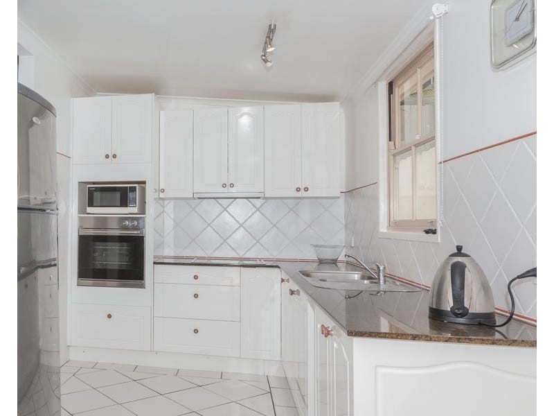 2/6 Francis Street, Mermaid Beach QLD 4218