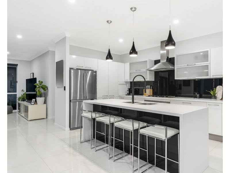 2 Nerida Lane, Coomera QLD 4209