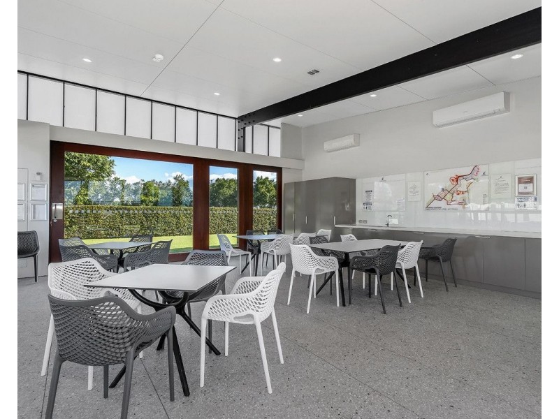 4 Eolo Lane, Coomera QLD 4209