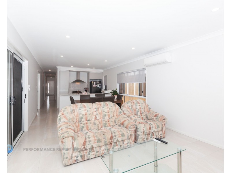 44 Ferdinando Street, Pallara QLD 4110