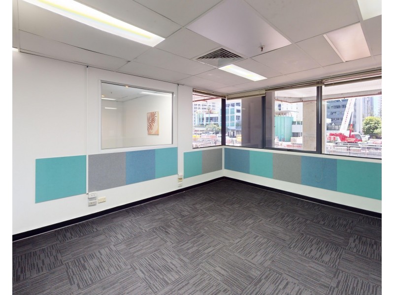73/15 Victoria Avenue, Broadbeach QLD 4218