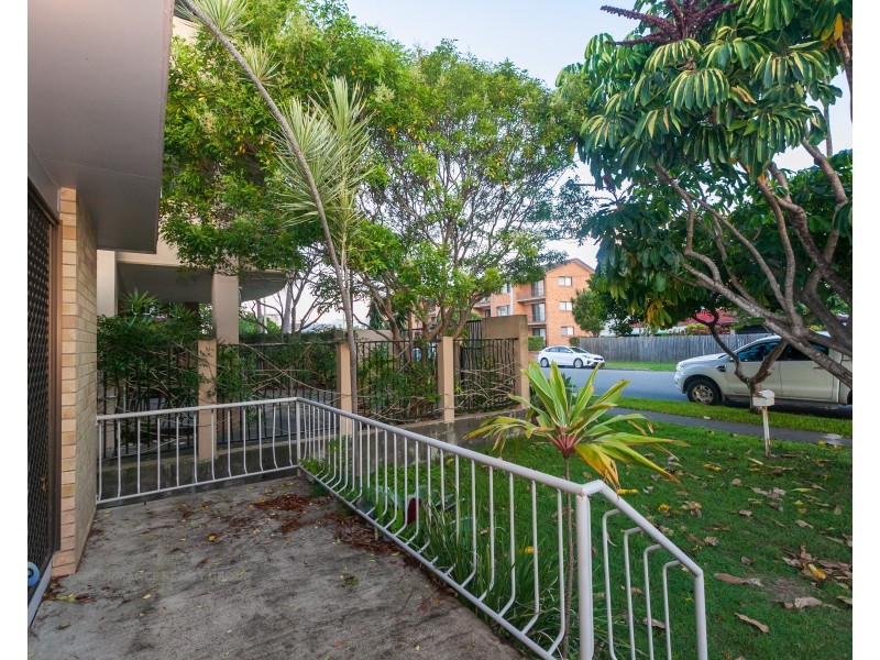 41 Cronulla Avenue, Mermaid Beach QLD 4218