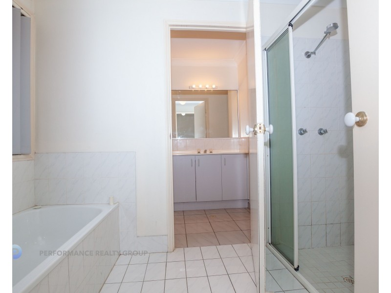 5 Ripponlea Street, Robina QLD 4226