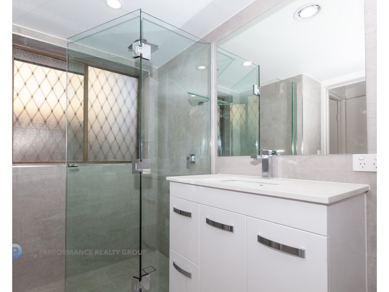 1/406 Marine Parade, Biggera Waters QLD 4216