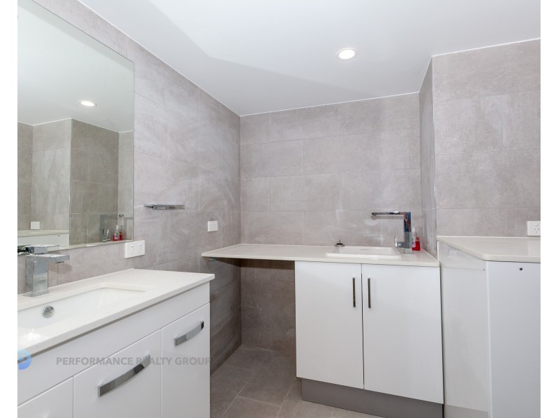 1/406 Marine Parade, Biggera Waters QLD 4216