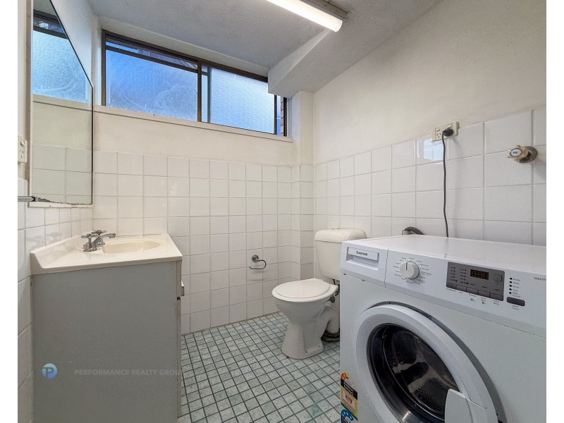 3/26 Remembrance Drive, Surfers Paradise QLD 4217