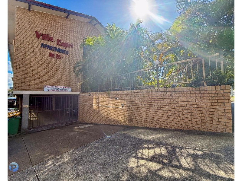 3/26 Remembrance Drive, Surfers Paradise QLD 4217