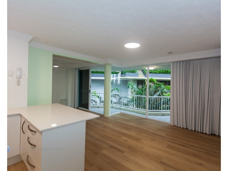 12/13-15 Anne Avenue, Broadbeach QLD 4218