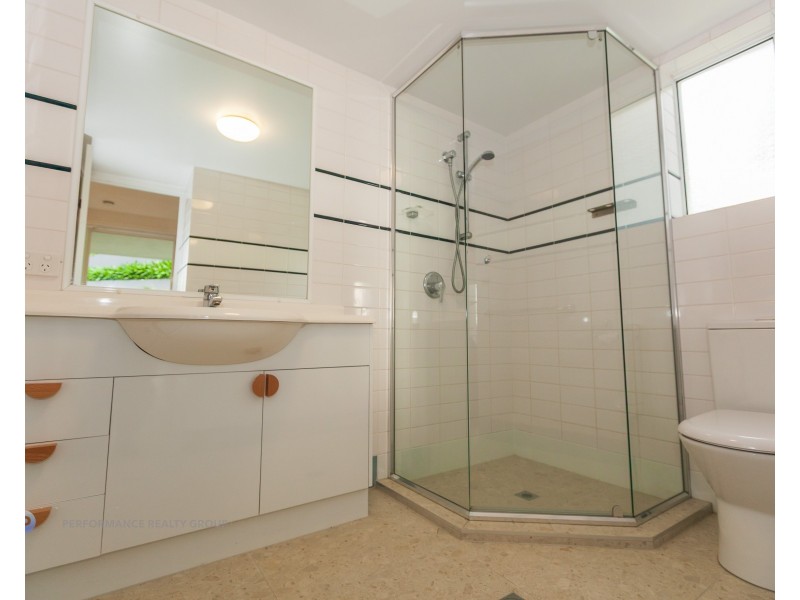 12/13-15 Anne Avenue, Broadbeach QLD 4218