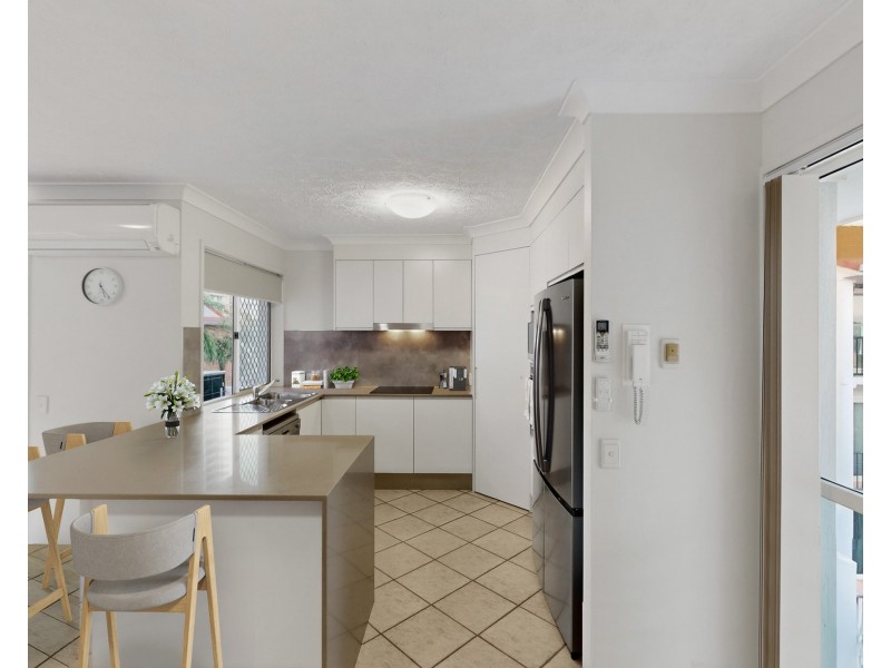 5/39-41 Sunbrite Avenue, Mermaid Beach QLD 4218