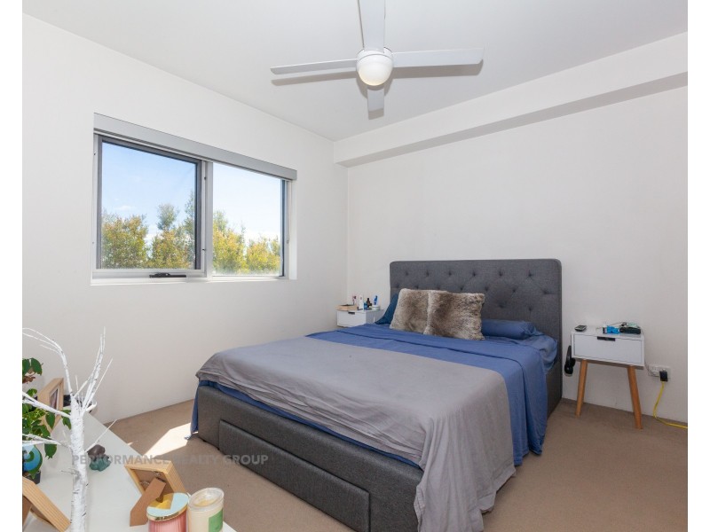 1307/31 Bourton Road, Merrimac QLD 4226