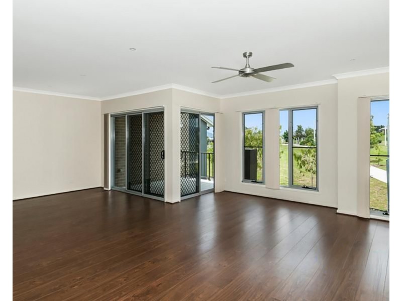 3 Hantlemann Lane, Yarrabilba QLD 4207