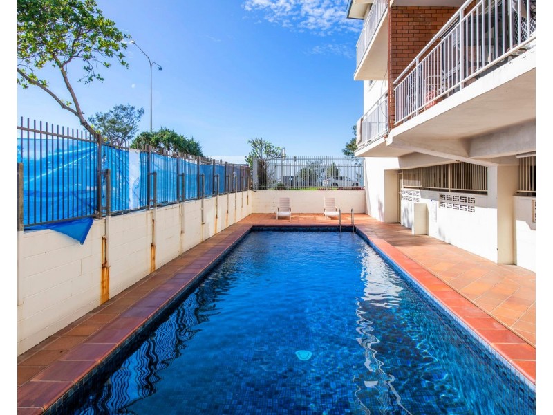 25/120 The Esplanade, Surfers Paradise QLD 4217