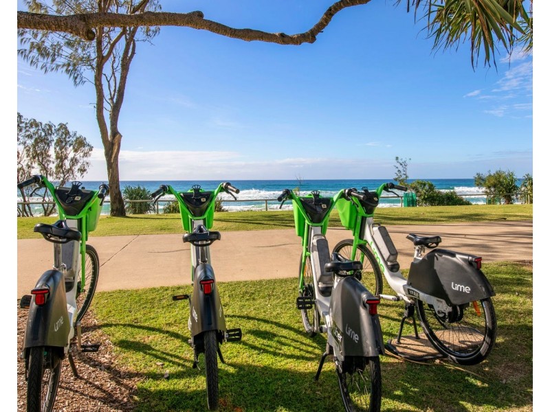 25/120 The Esplanade, Surfers Paradise QLD 4217