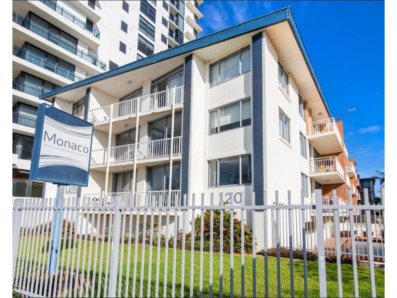 25/120 The Esplanade, Surfers Paradise QLD 4217