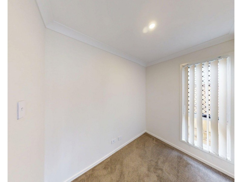 16 Jimna Circuit, White Rock QLD 4306