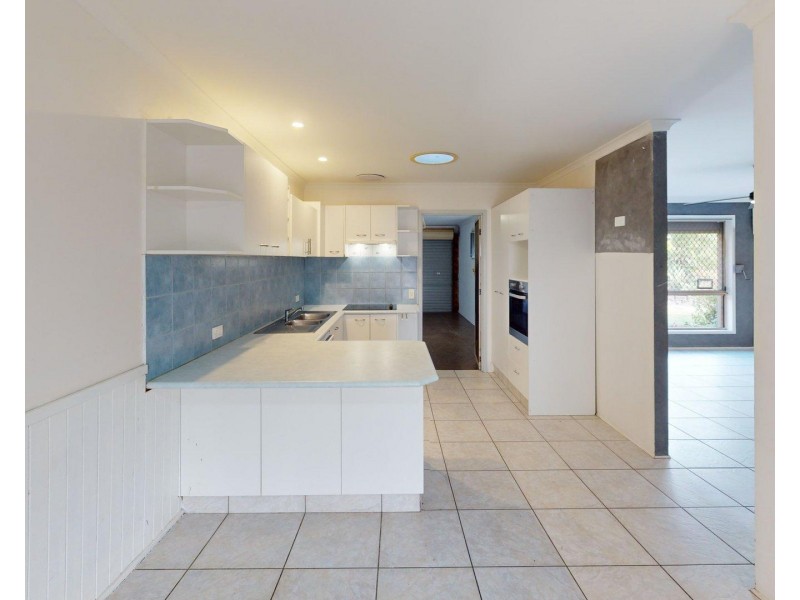 2/2 Columbia Court, Oxenford QLD 4210