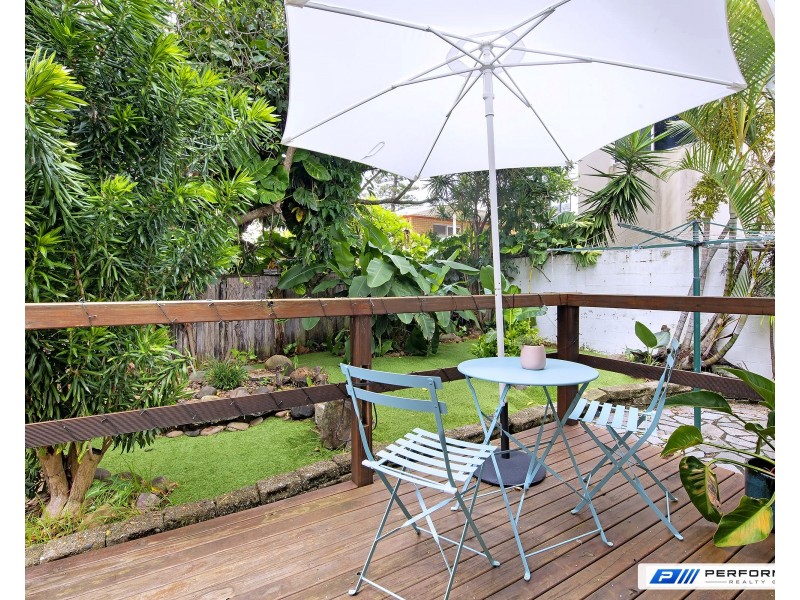 2/6 Francis Street, Mermaid Beach QLD 4218