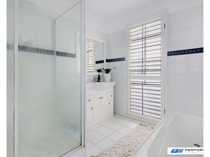 2/6 Francis Street, Mermaid Beach QLD 4218