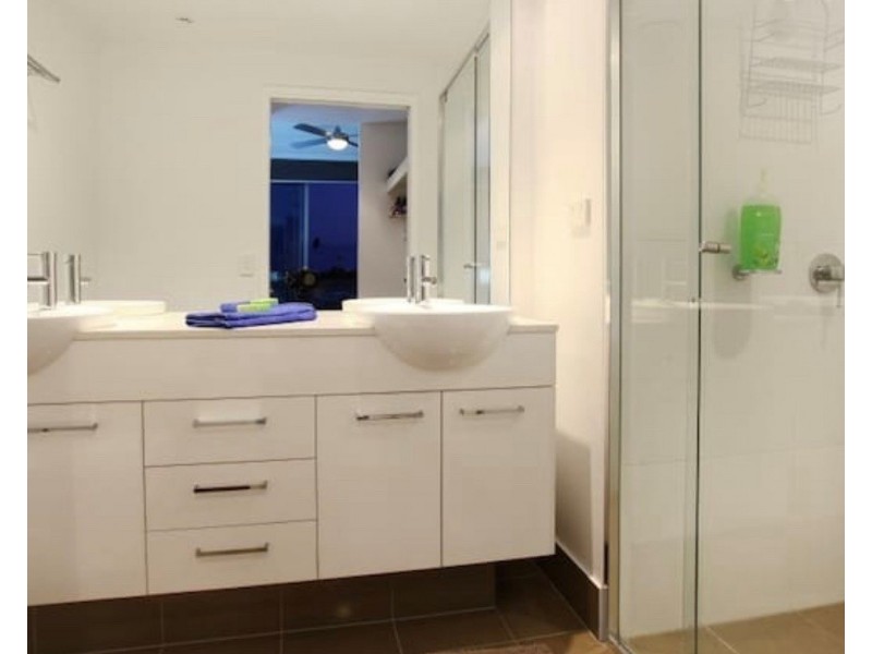 506/41 Harbour Town Drive, Biggera Waters QLD 4216